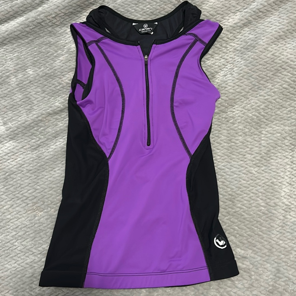 Canari tank top